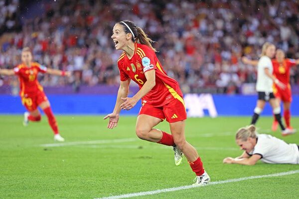 Aitana Bonmatí Spain celebrates winner v Germany Semi-Final Zurich Women's EURO 2025
