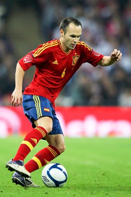 Andres Iniesta v England 2011