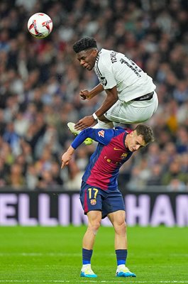 Aurelien Tchouameni Real Madrid v Marc Casado Barcelona La Liga 2025