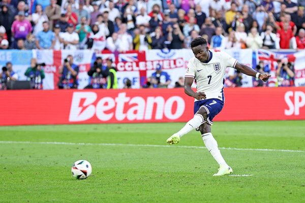 Bukayo Saka England scores England's third penalty v Switzerland EURO 2024