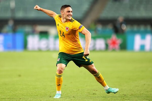 Connor Roberts Wales celebrates winner v Turkey Euro 2020