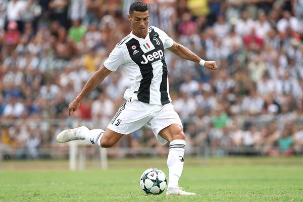 Cristiano Ronaldo Juventus Star Signing 2018