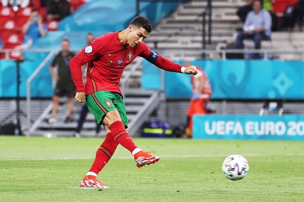 Cristiano Ronaldo Portugal penalty v France Euro 2020