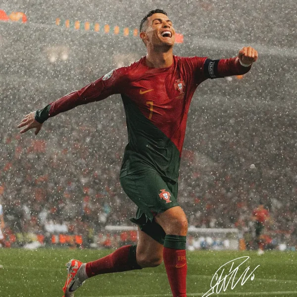 Cristiano Ronaldo 4