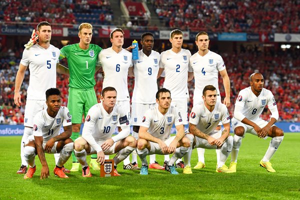 England team line up v Switzerland