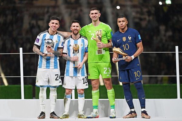 Enzo Fernandez, Lionel Messi & Emiliano Martinez Argentina & Kylian Mbappe France Qatar 2022