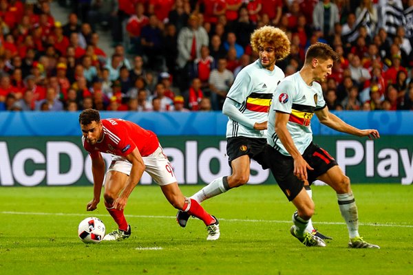 Hal Robson-Kanu Wales scores v Belgium Quarter Final 2016
