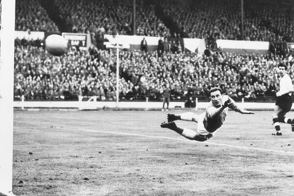 Harry Gregg Ireland Save v England Wembley 1959