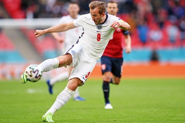 Harry Kane England shoots v Czech Republic Wembley Euro 2020