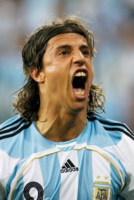 Hernan Crespo of Argentina celebrates