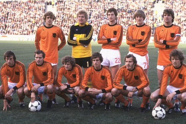 Holland line up v Argentina 1978