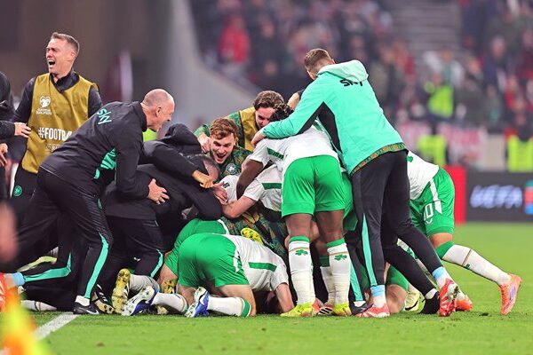 Ireland celebrate Troy Parrott goal v Hungary World Cup 2026 Qualifier Dublin 2025