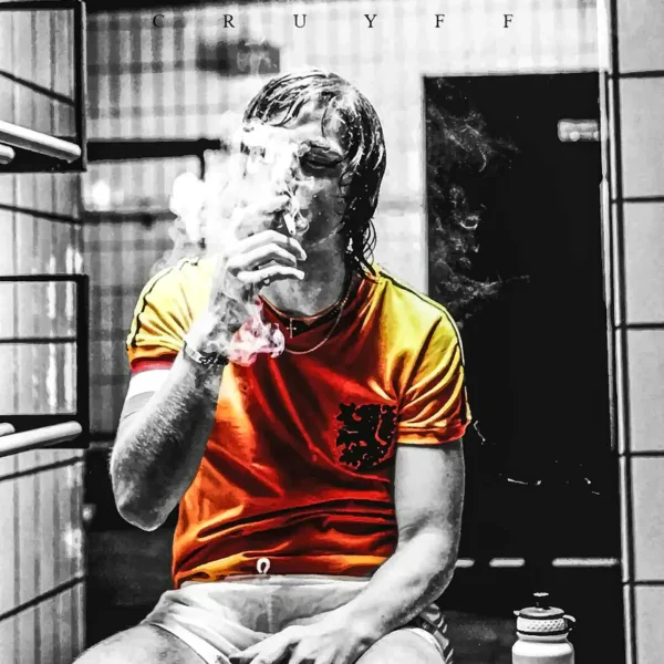 Johan Cruyff Smoking in Locker Room