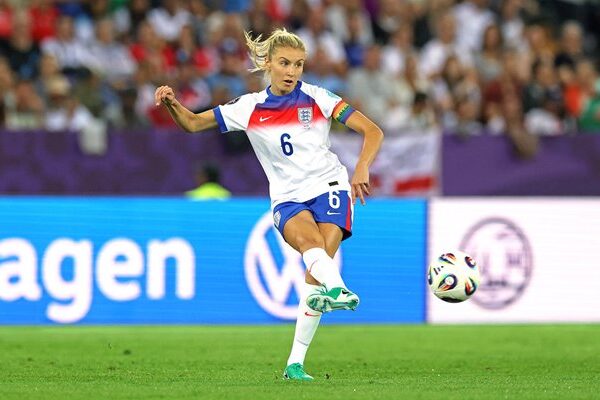 Leah Williamson England captain v Sweden Quarter-Final Women's EURO 2025