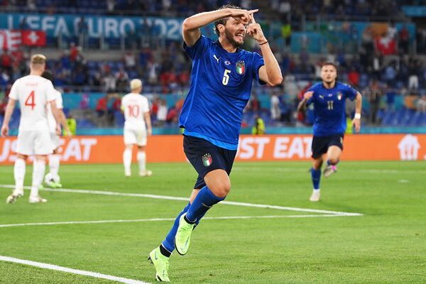 Manuel Locatelli Italy scores v Switzerland Rome Euro 2020