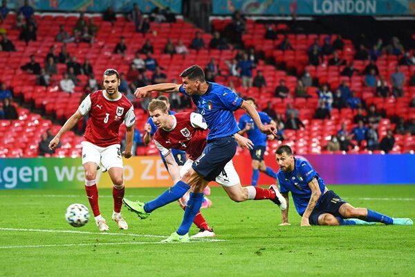 Matteo Pessina Italy scores v Austria Last 16 Euro 2020
