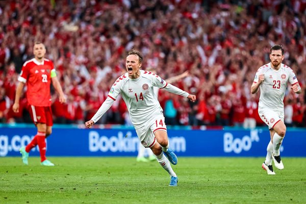 Mikkel Damsgaard Denmark scores v Russia Euro 2020