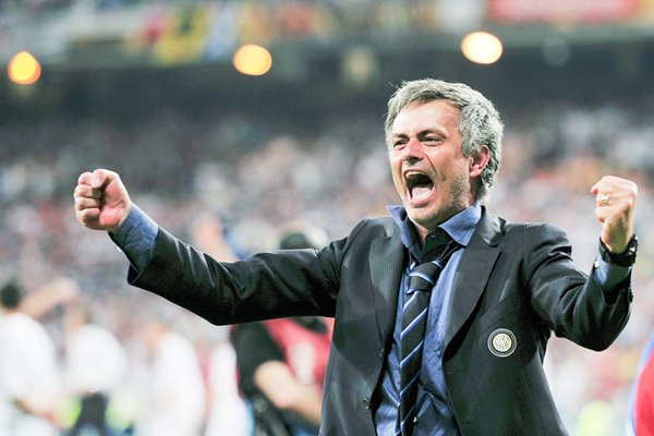 Mourinho of Inter celebrates Champions League victory