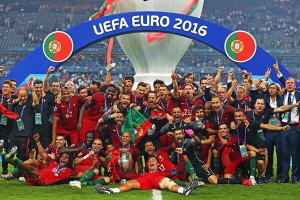 Portugal team celebrate Euro 2016 win