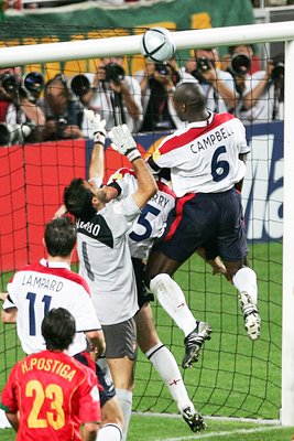Sol Campbell dissalowed goal