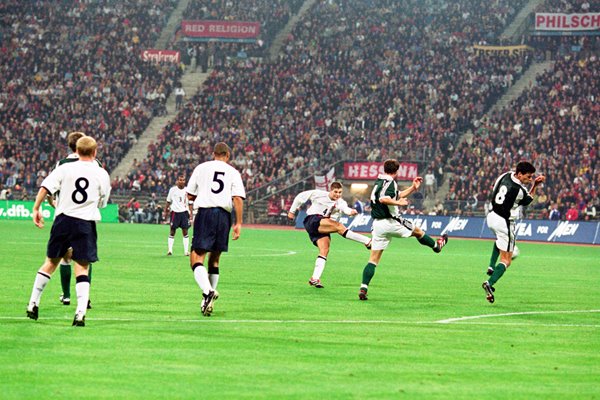 Steven Gerrard scores v Germany
